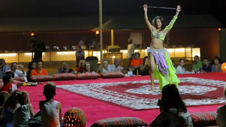 Cultural Experiences on a Desert Safari in Abu Dhabi